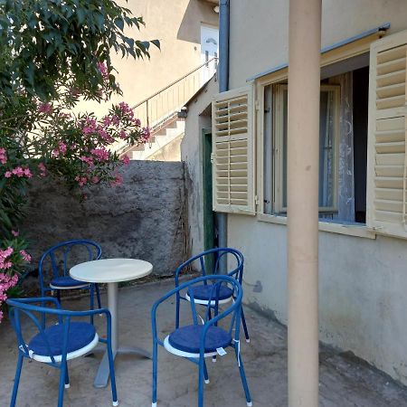 Kuca Za Odmor Ljubica Sibenik Vila Exterior foto