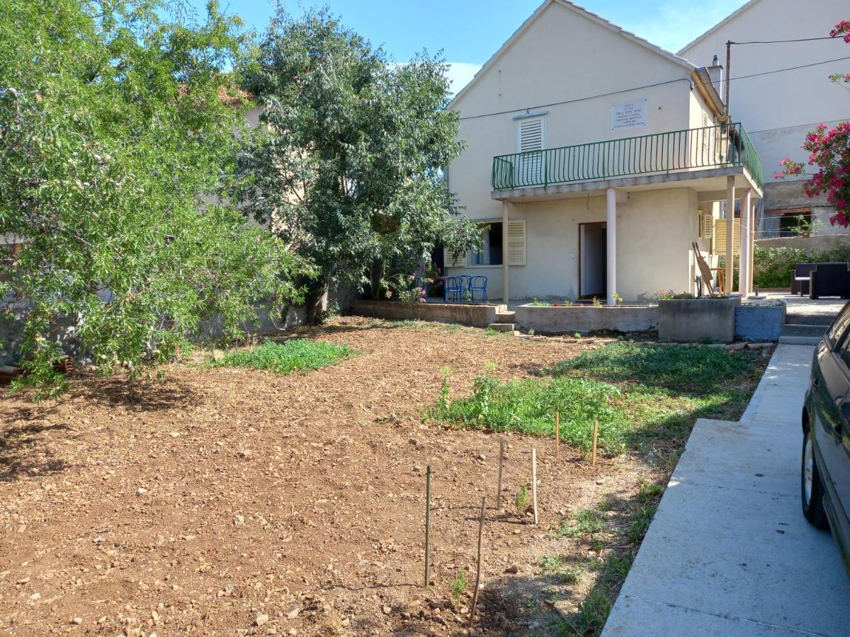 Kuca Za Odmor Ljubica Sibenik Vila Exterior foto