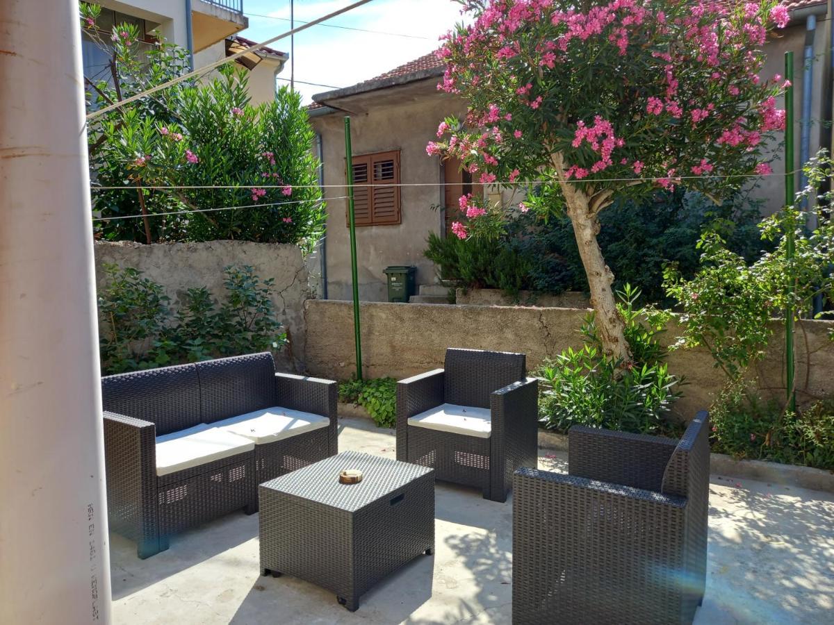 Kuca Za Odmor Ljubica Sibenik Vila Exterior foto